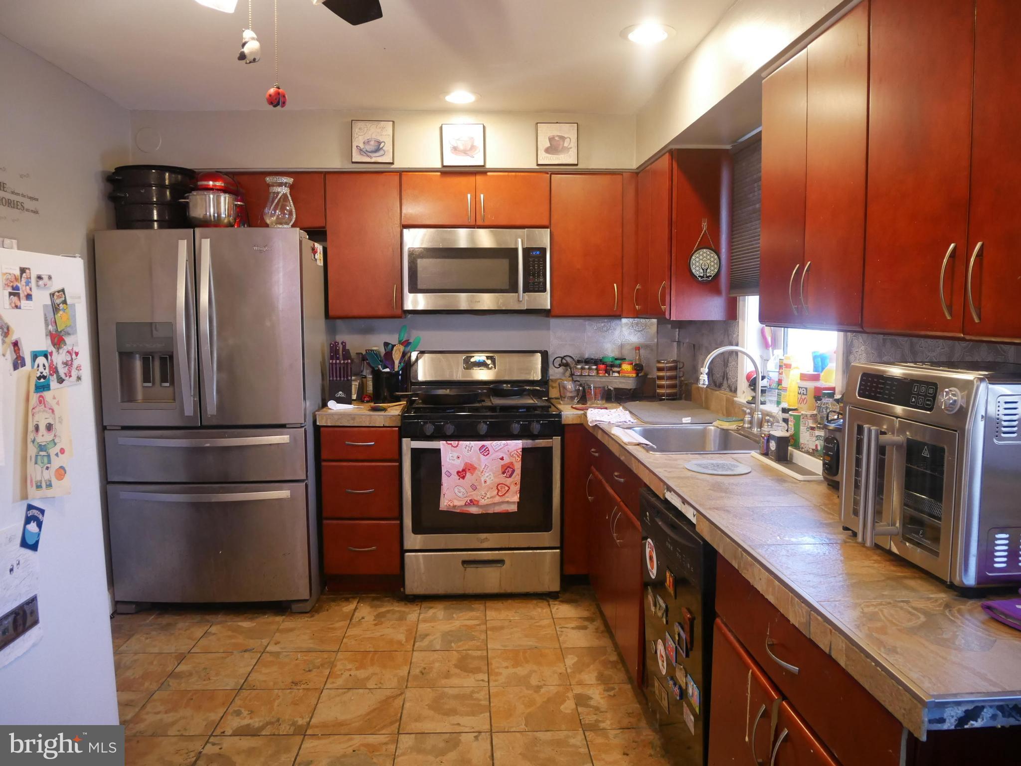 2728 Willits Road Philadelphia, PA 19152 - Photo 2 of 20 Gallery Image 2