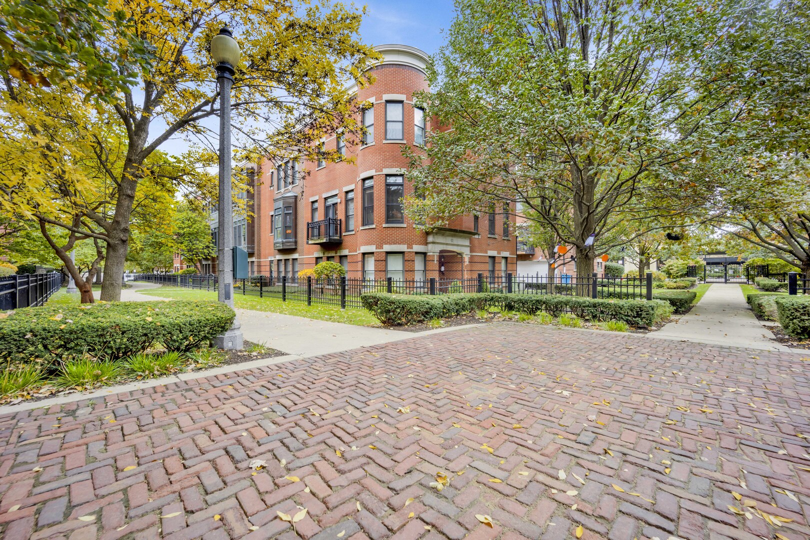 1524 South Sangamon Street, Unit 401 Chicago, IL 60608 - Photo 50 of 55