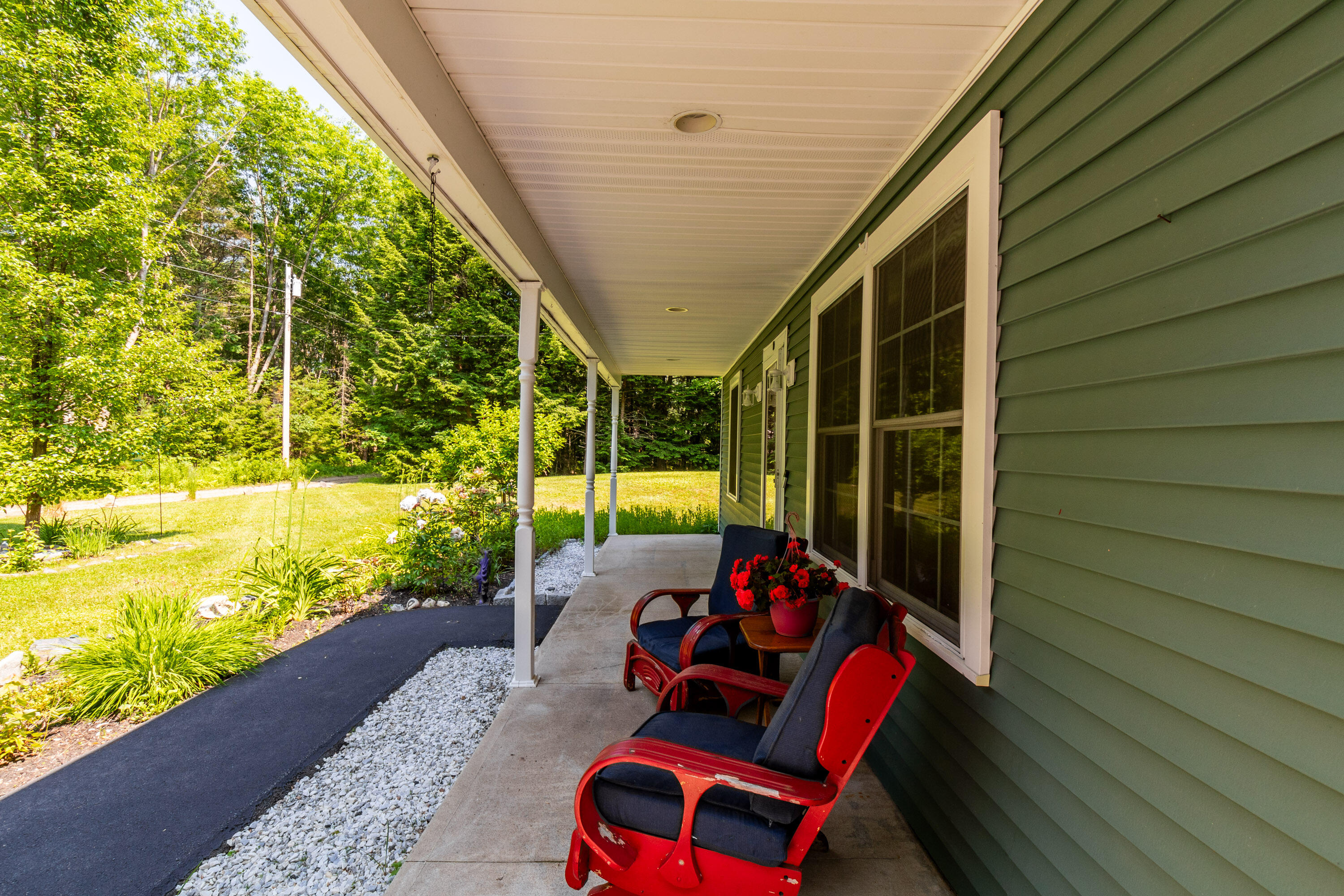 19 Boothby Road Saco, ME 04072 - Photo 17 of 69 20240619ms-81013