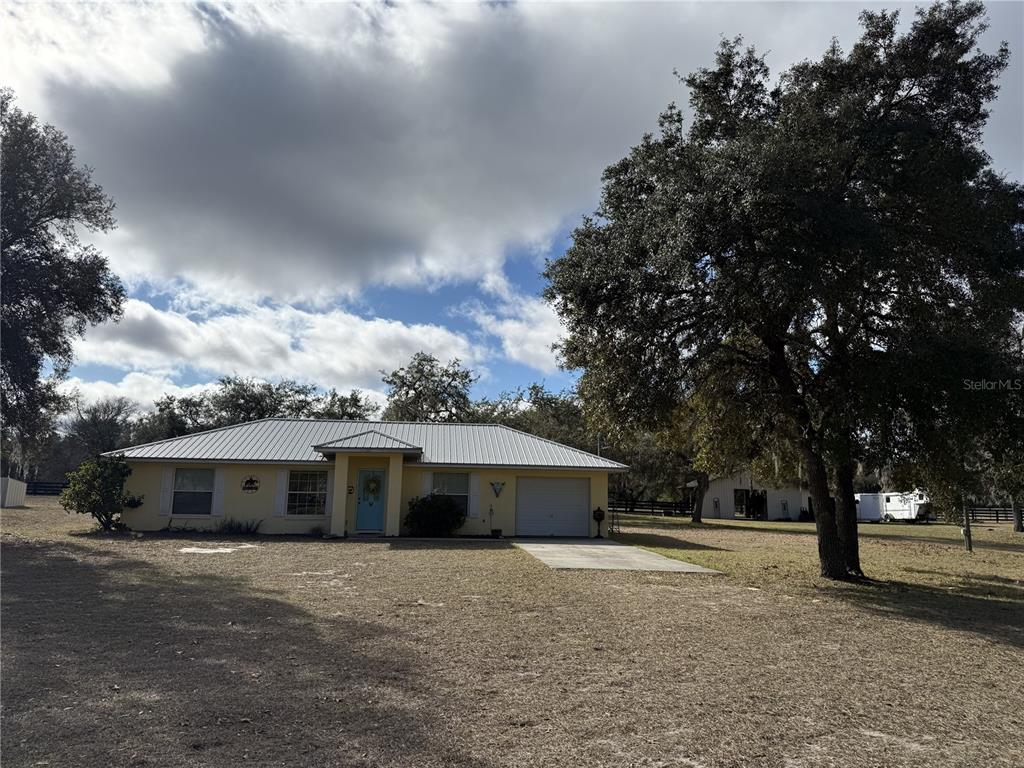 11330 East Levy Street Williston, FL 32696 - Photo 1 of 21