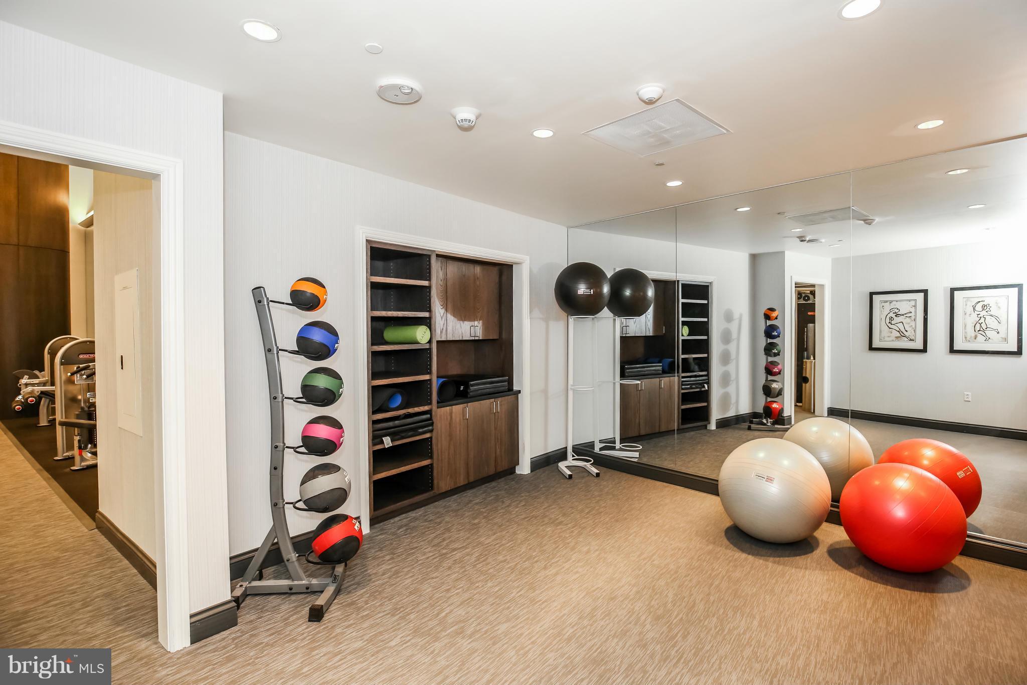 2700 Woodley Road Northwest, Unit VARIES 208 Washington, DC 20008 - Photo 16 of 28 Community