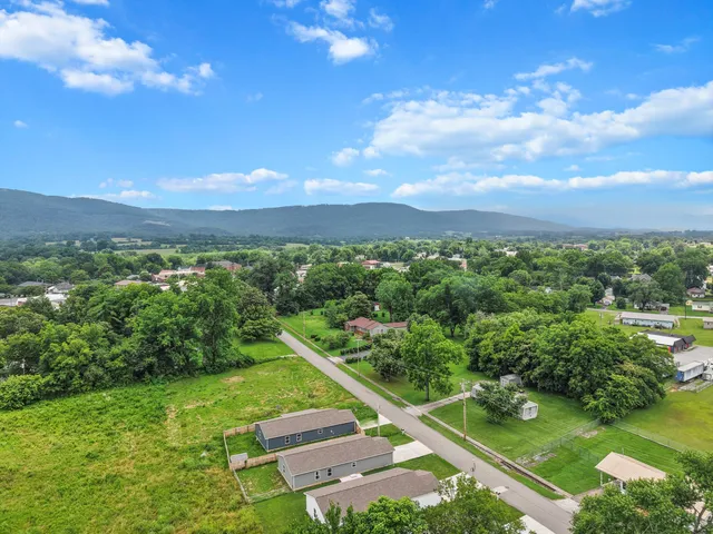 $225,000 | 110 Cleveland Avenue, Pikeville, TN 37367