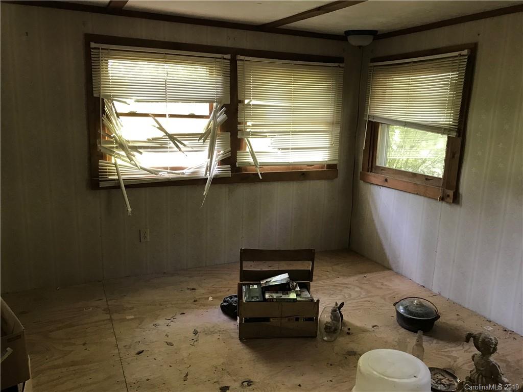 1222 Old Pinckney Road York, SC 29745 - Photo 8 of 11