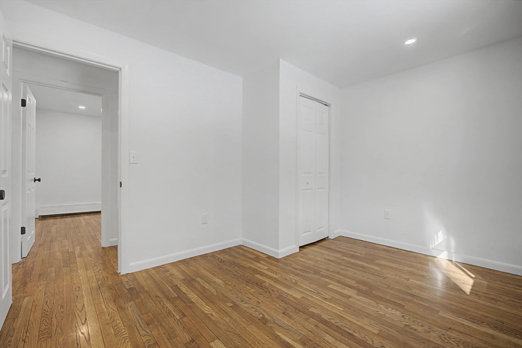 12 Davis Road Merrimack, NH 03054 - Photo 19 of 31