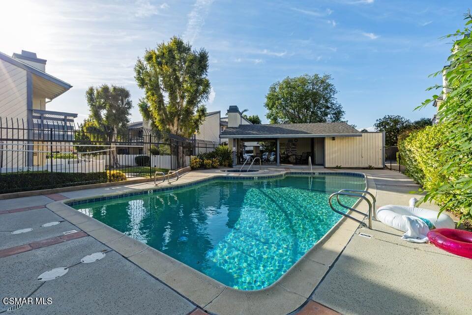 2831 Tapo Street Simi Valley, CA 93063 - Photo 33 of 37