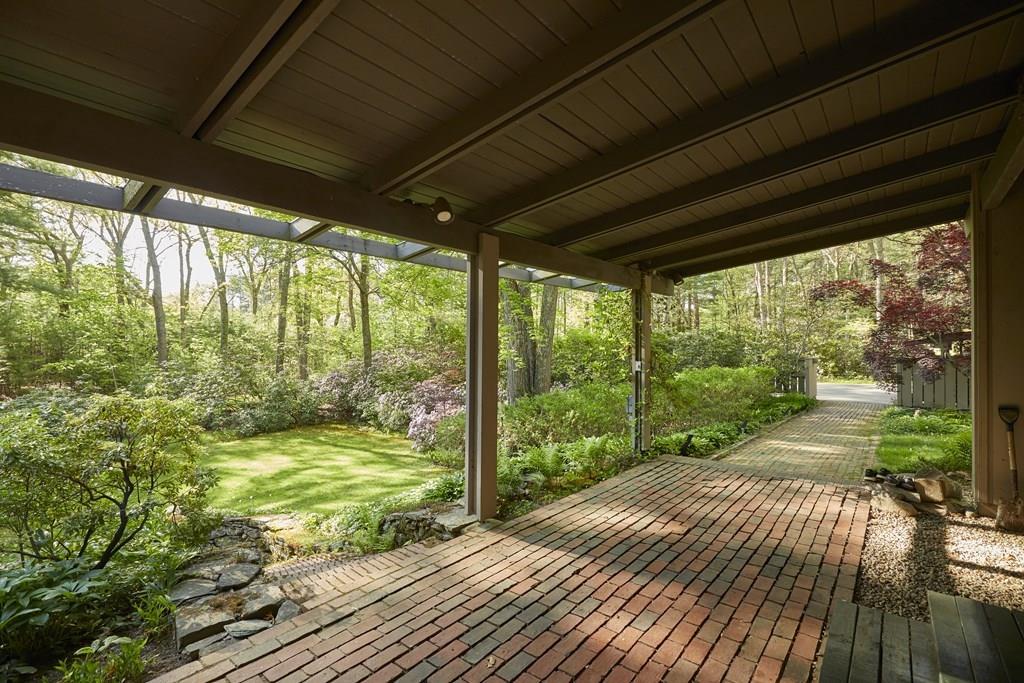 98 Nut Meadow Crossing Concord, MA 01742 - Photo 26 of 33