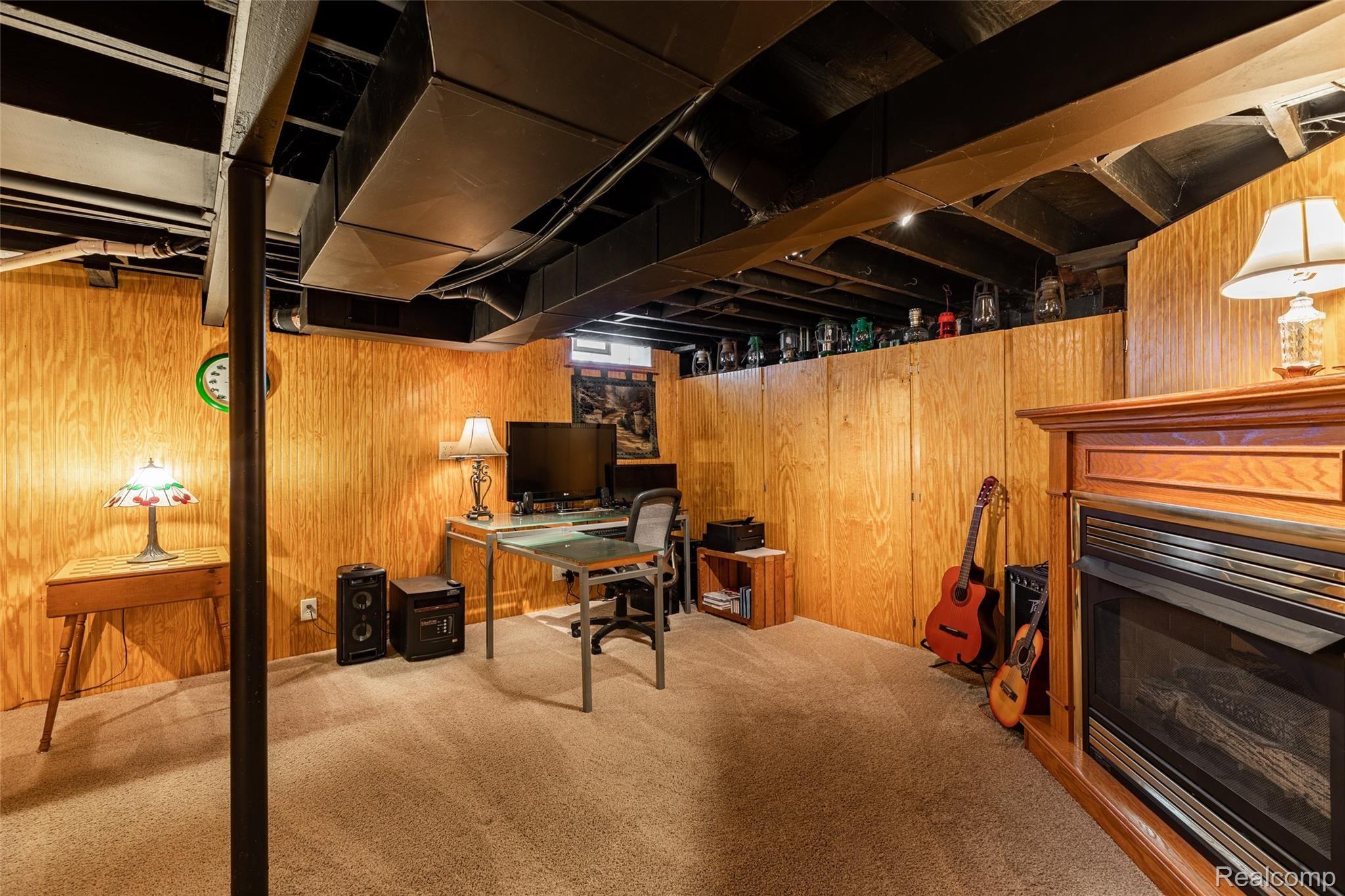 5911 Bullard Road Fenton, MI 48430 - Photo 27 of 36 Rec room in basement