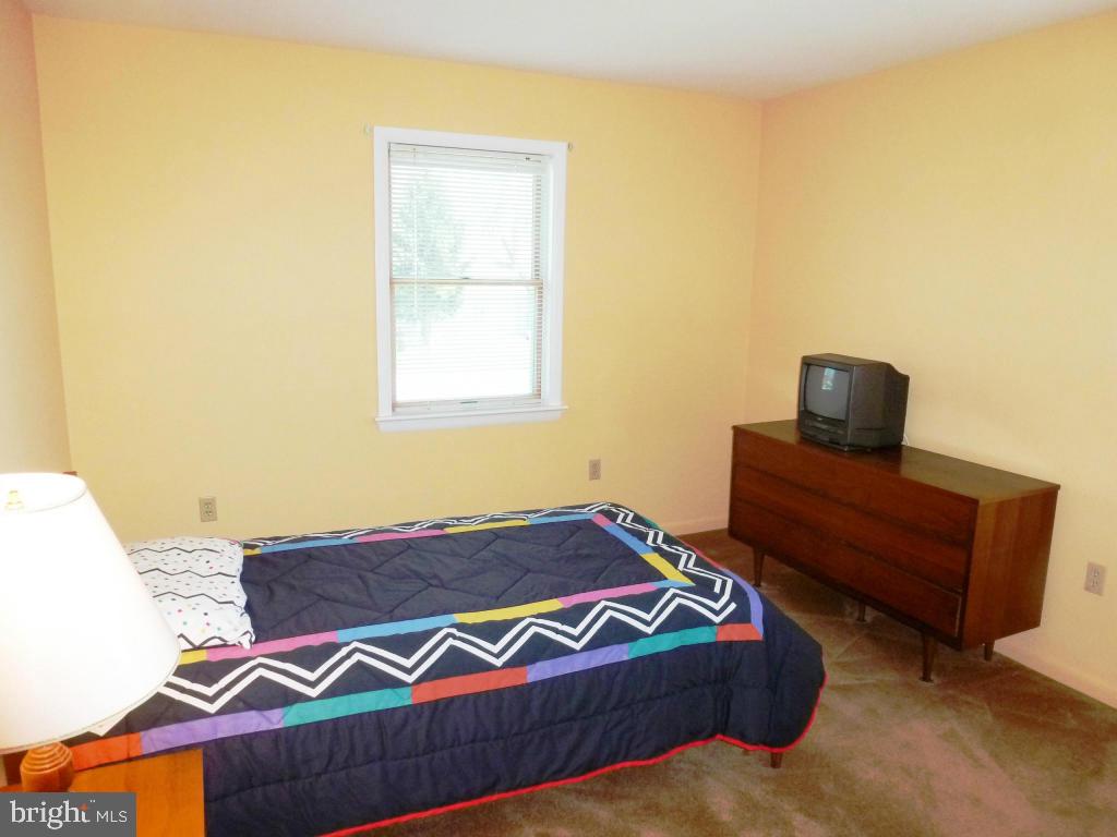 2 Hallmark Drive Lititz, PA 17543 - Photo 14 of 21