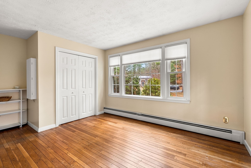 6 Sirod Road Windham, NH 03087 - Photo 20 of 41