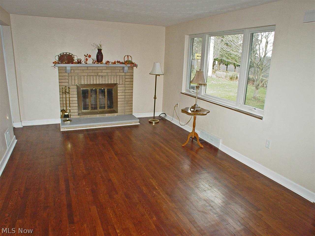 5195 Apple Pie Ridge Wellsburg, WV 26070 - Photo 2 of 11