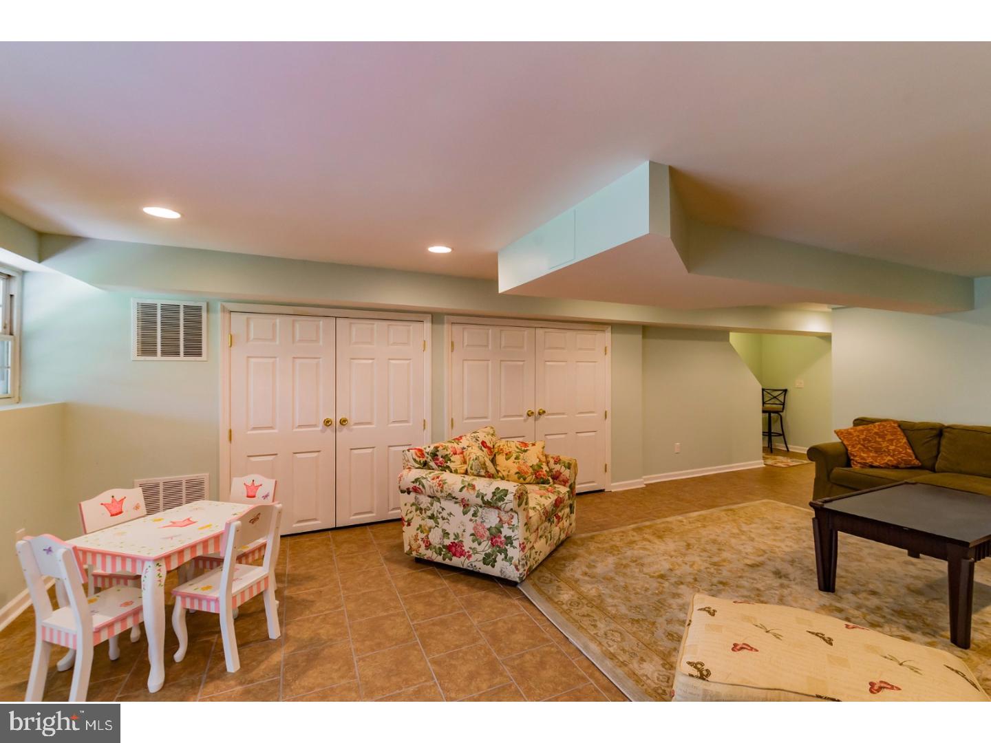 1012 Rafter Road Norristown, PA 19403 - Photo 12 of 24 Gallery Image 12