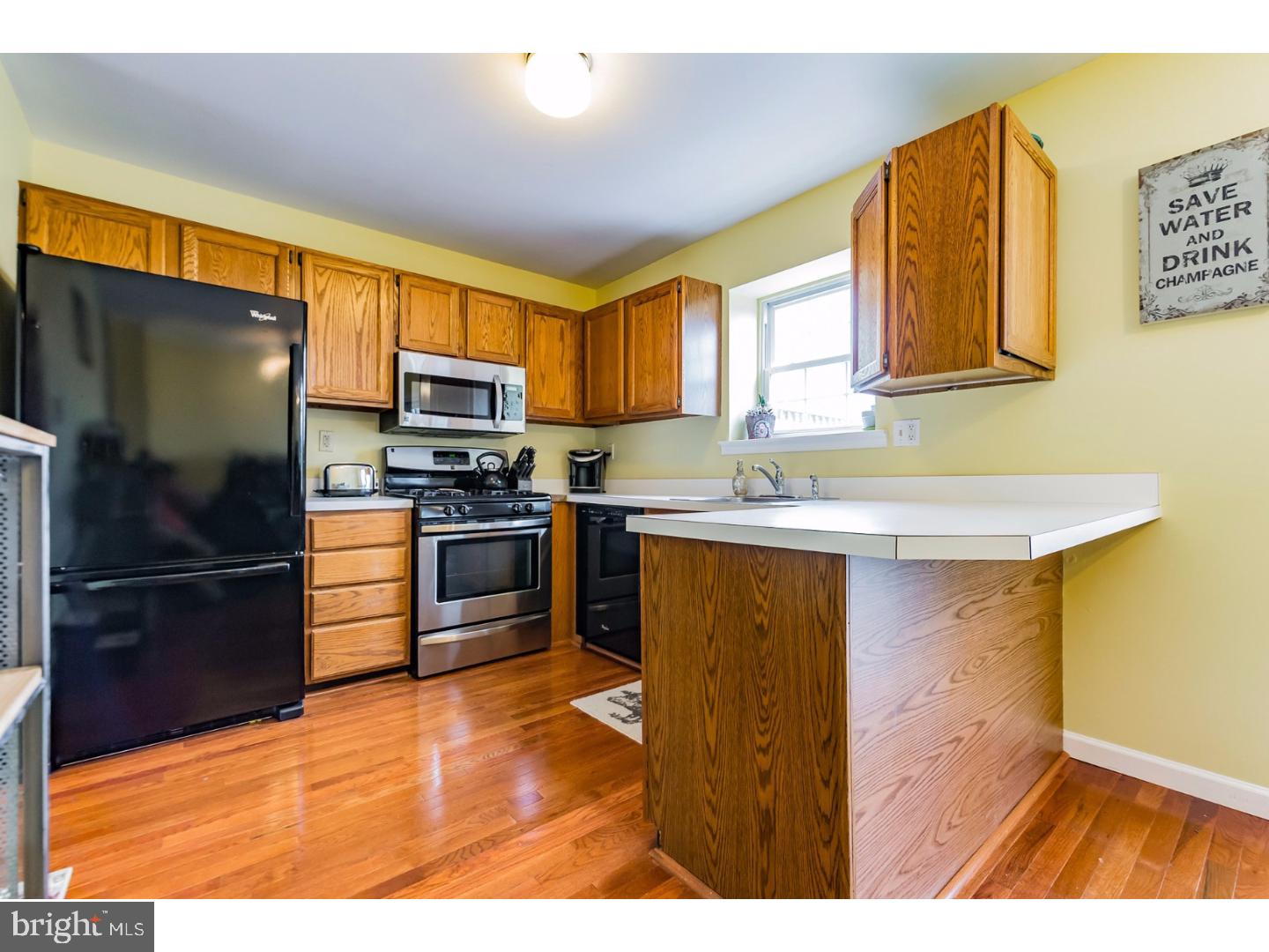 1012 Rafter Road Norristown, PA 19403 - Photo 6 of 24 Gallery Image 6