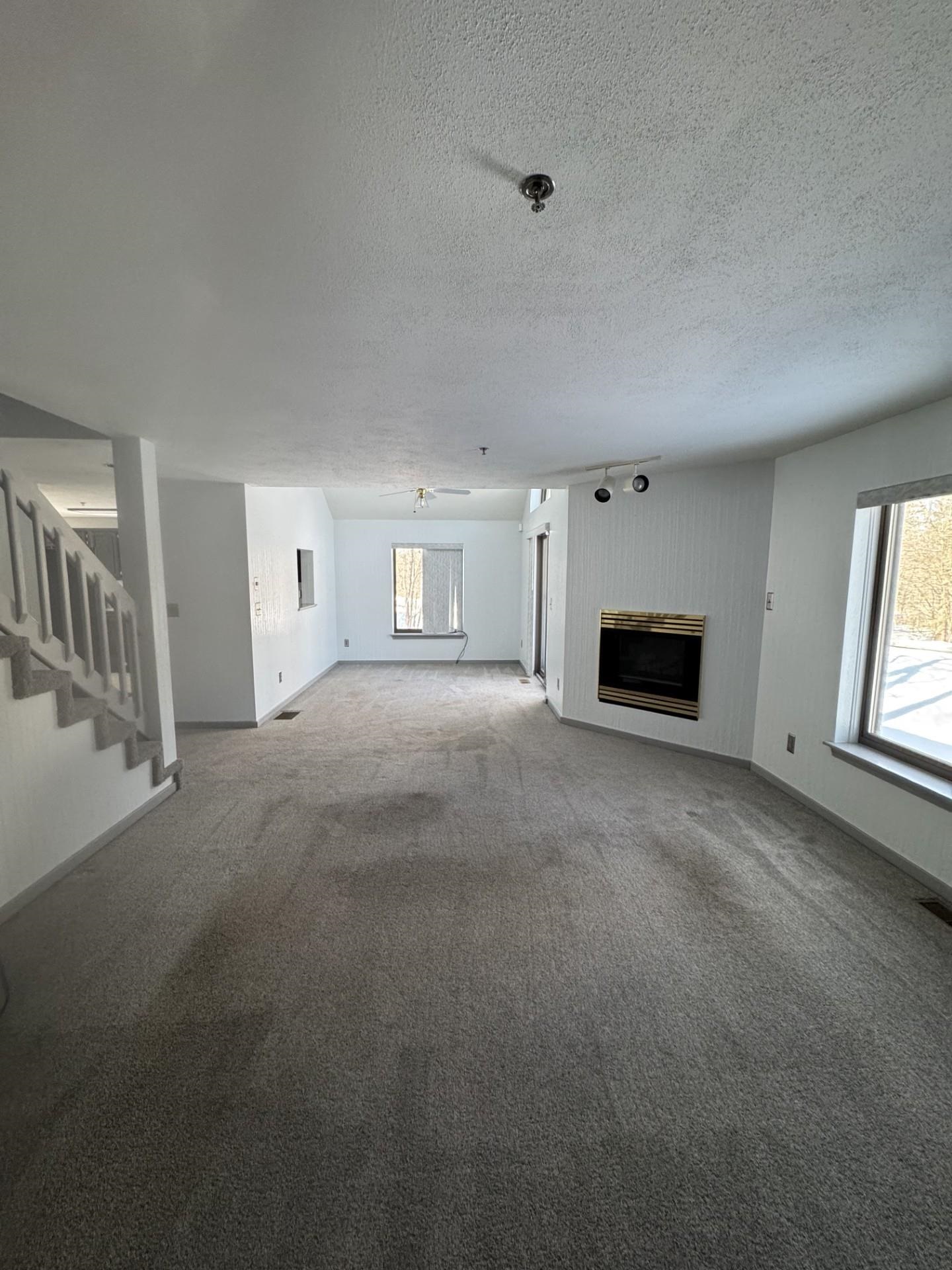 5 Sycamore Court Atkinson, NH 03811 - Photo 4 of 20