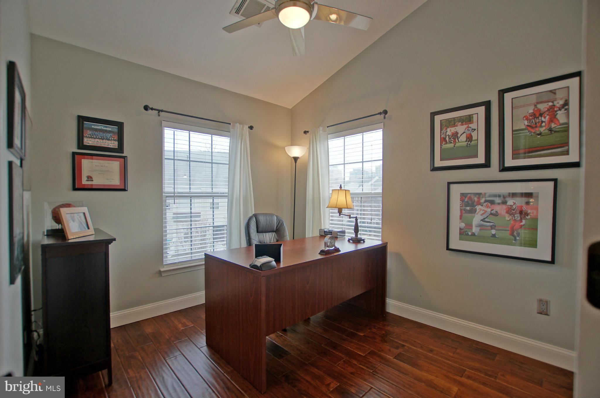 12035 Edgemere Circle Reston, VA 20190 - Photo 14 of 23 Bedroom
