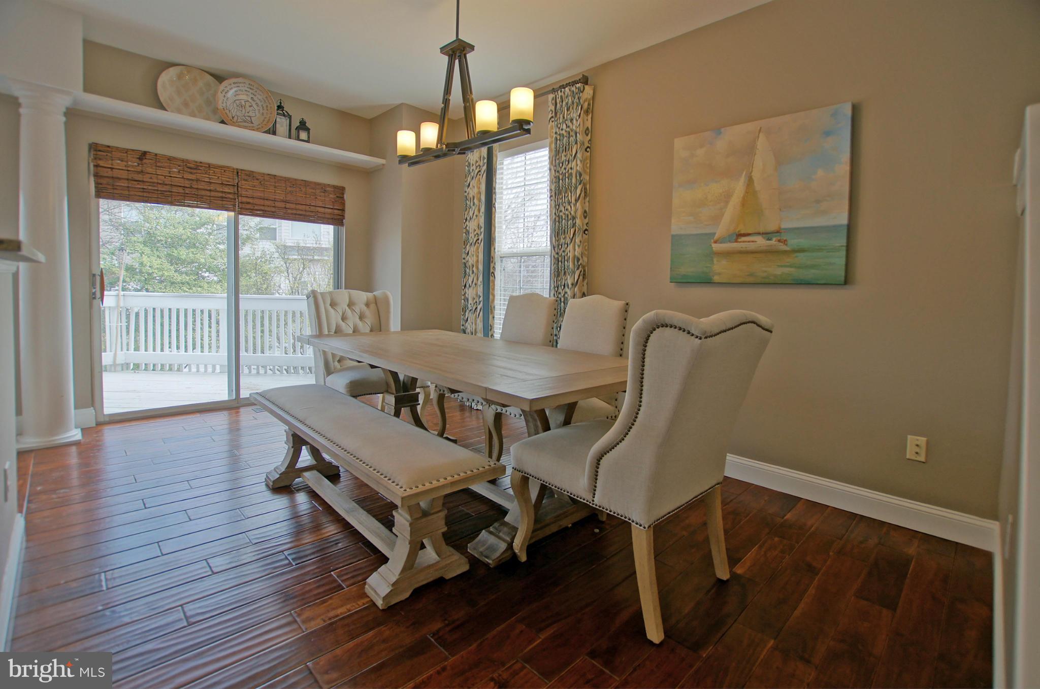 12035 Edgemere Circle Reston, VA 20190 - Photo 6 of 23 Dining Room