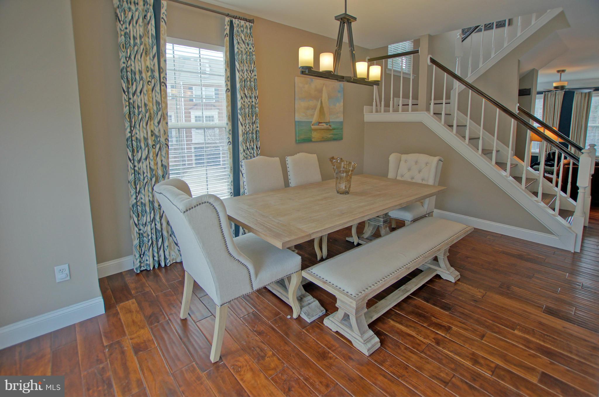 12035 Edgemere Circle Reston, VA 20190 - Photo 7 of 23 Dining Room
