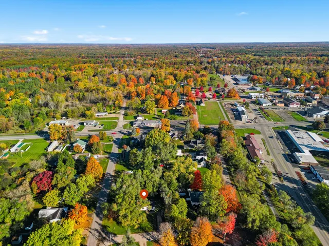 $168,000 | 212 Elm Street, Howard City, MI 49329