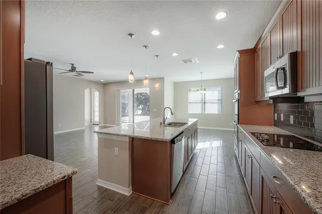 $659,000 | 19326 Long Lake Ranch Boulevard, Lutz, FL 33558