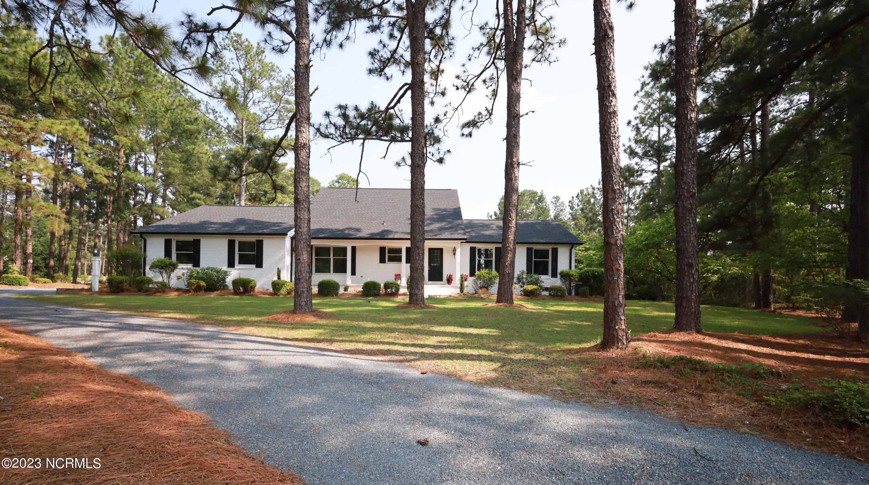 281 Foxfire Road Aberdeen, NC 28315 - Photo 2 of 45 Front of house