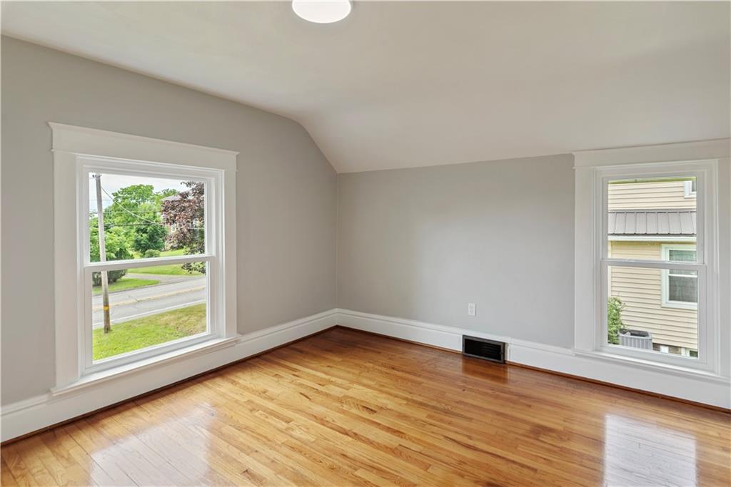 121 Freeport Road Butler, PA 16002 - Photo 22 of 37