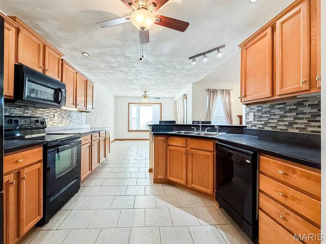 $325,000 | 109 Benham Drive, Millstadt, IL 62260