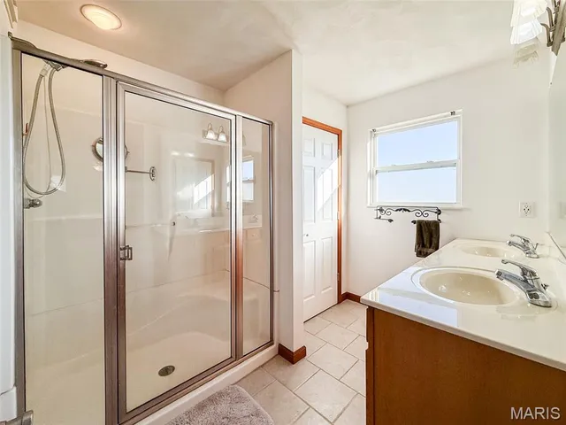 $325,000 | 109 Benham Drive, Millstadt, IL 62260