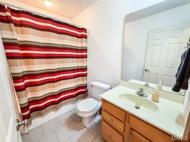 $325,000 | 109 Benham Drive, Millstadt, IL 62260