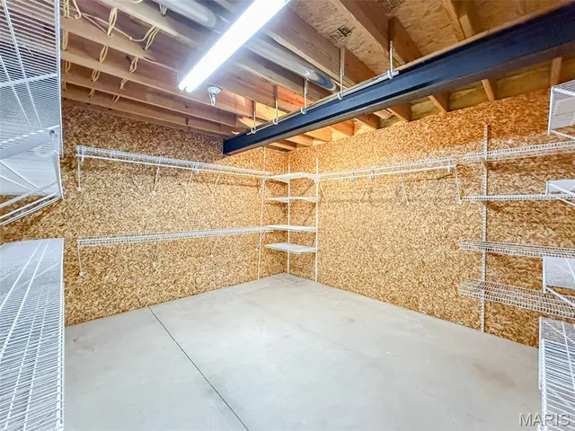 $325,000 | 109 Benham Drive, Millstadt, IL 62260