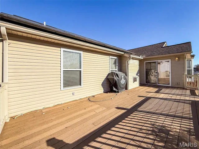 $325,000 | 109 Benham Drive, Millstadt, IL 62260