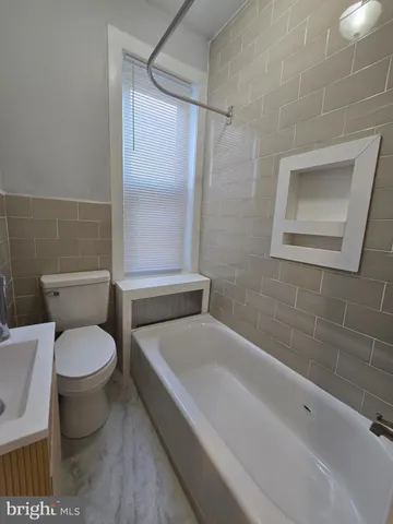 $1,900 | 1726 North Lindenwood Street, Philadelphia, PA 19131