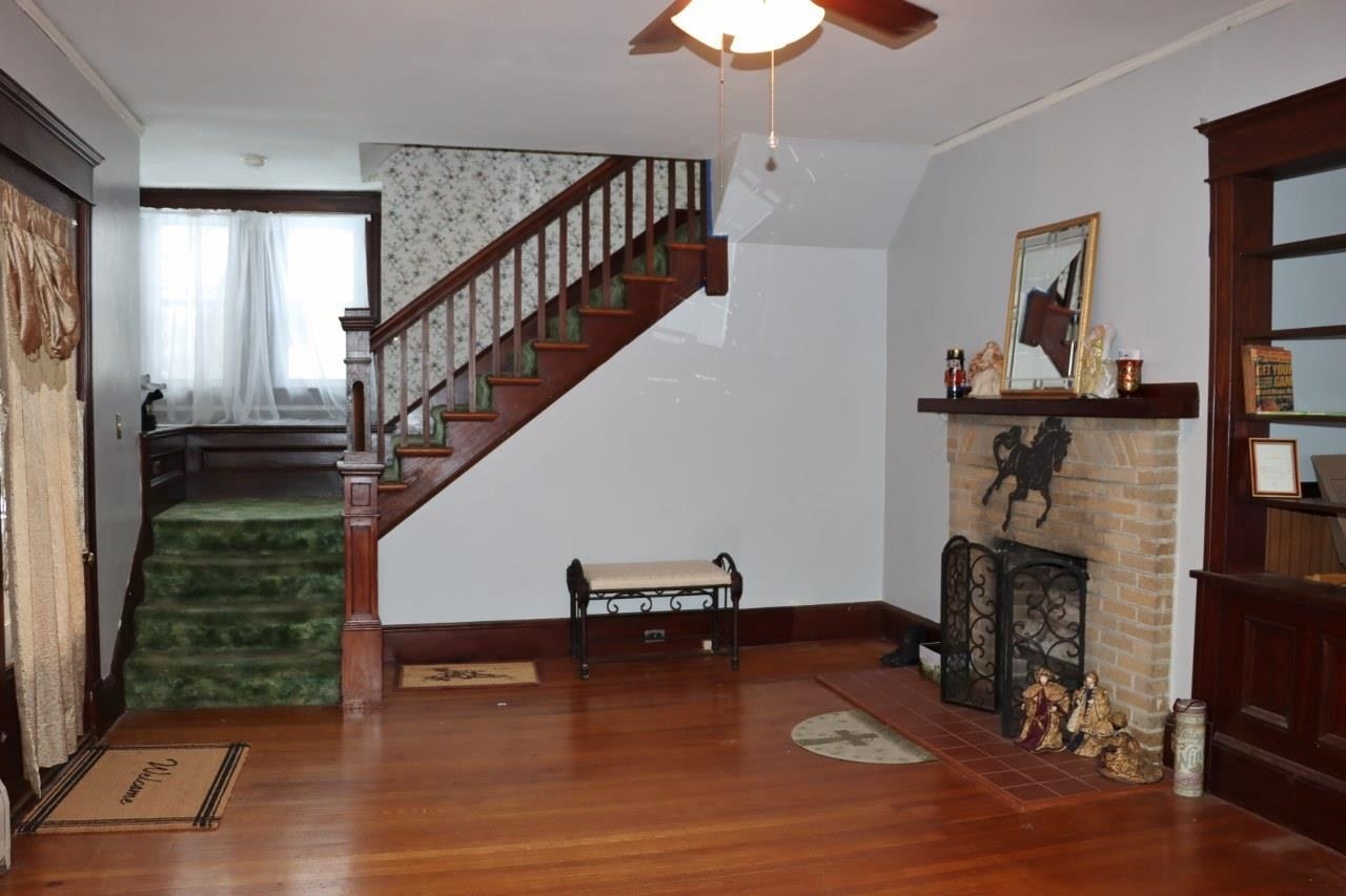 8 Harvard Street Springfield, VT 05156 - Photo 8 of 24