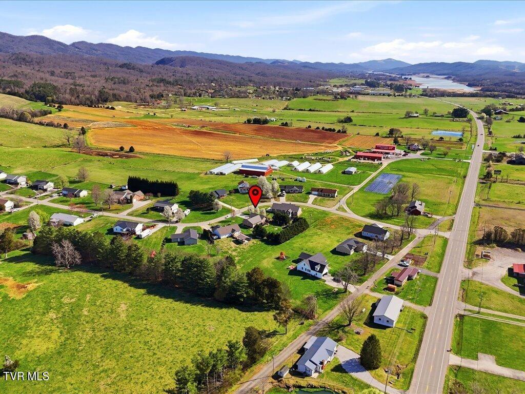 197 Deer Ridge Drive Rutledge, TN 37861 - Photo 30 of 37 197 Deer Ridge Dr - 30