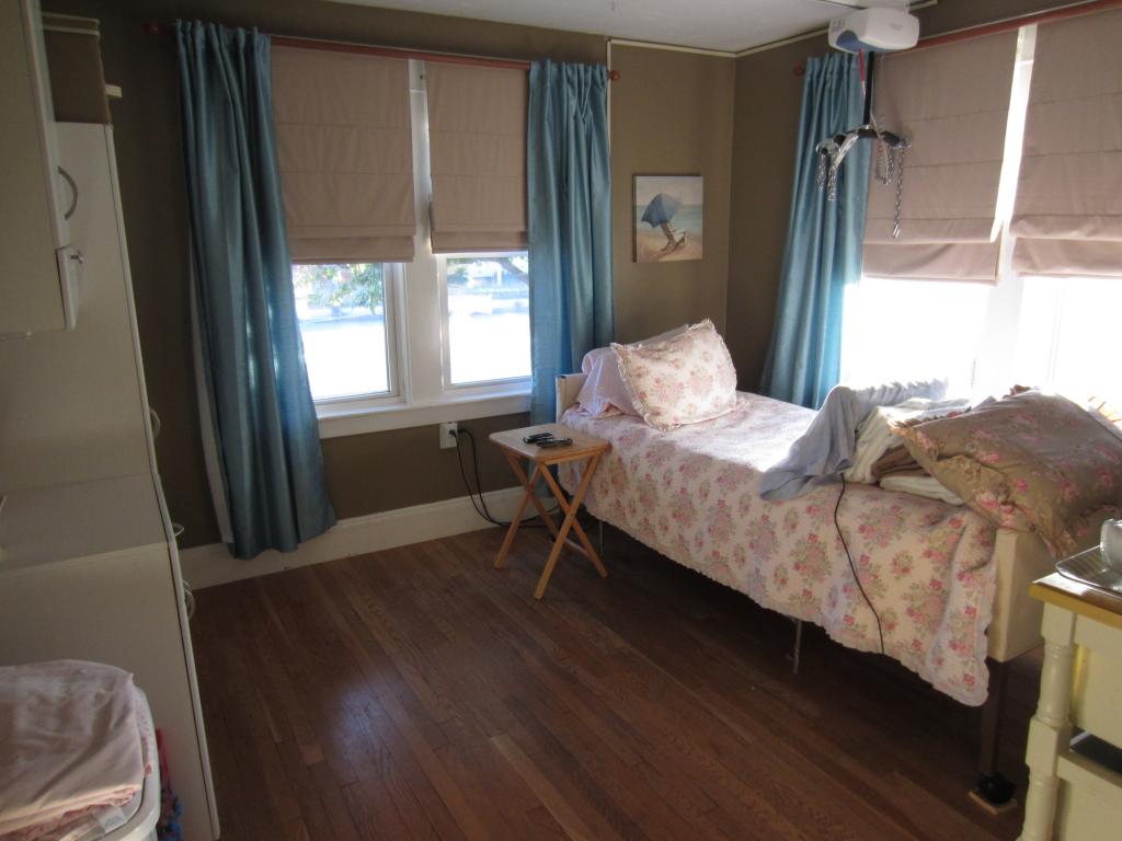 40 South Mammoth Road Manchester, NH 03109 - Photo 14 of 35