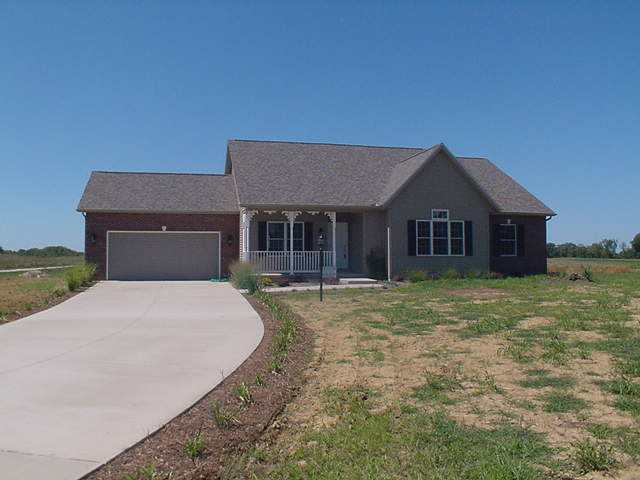 5201 South Cameron Lane Mapleton, IL 61547 - Photo 1 of 9
