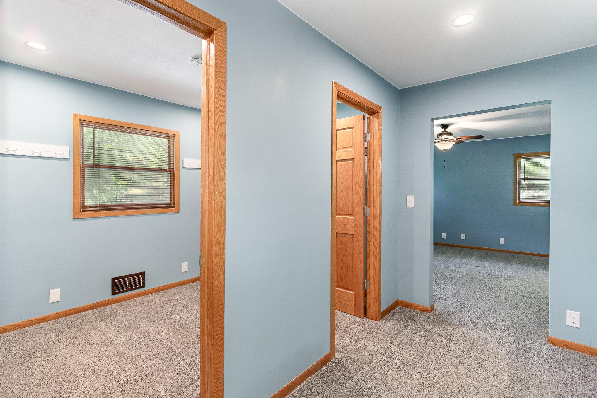 1510 Lone Oak Road Eagan, MN 55121 - Photo 19 of 49 Gallery Image 19