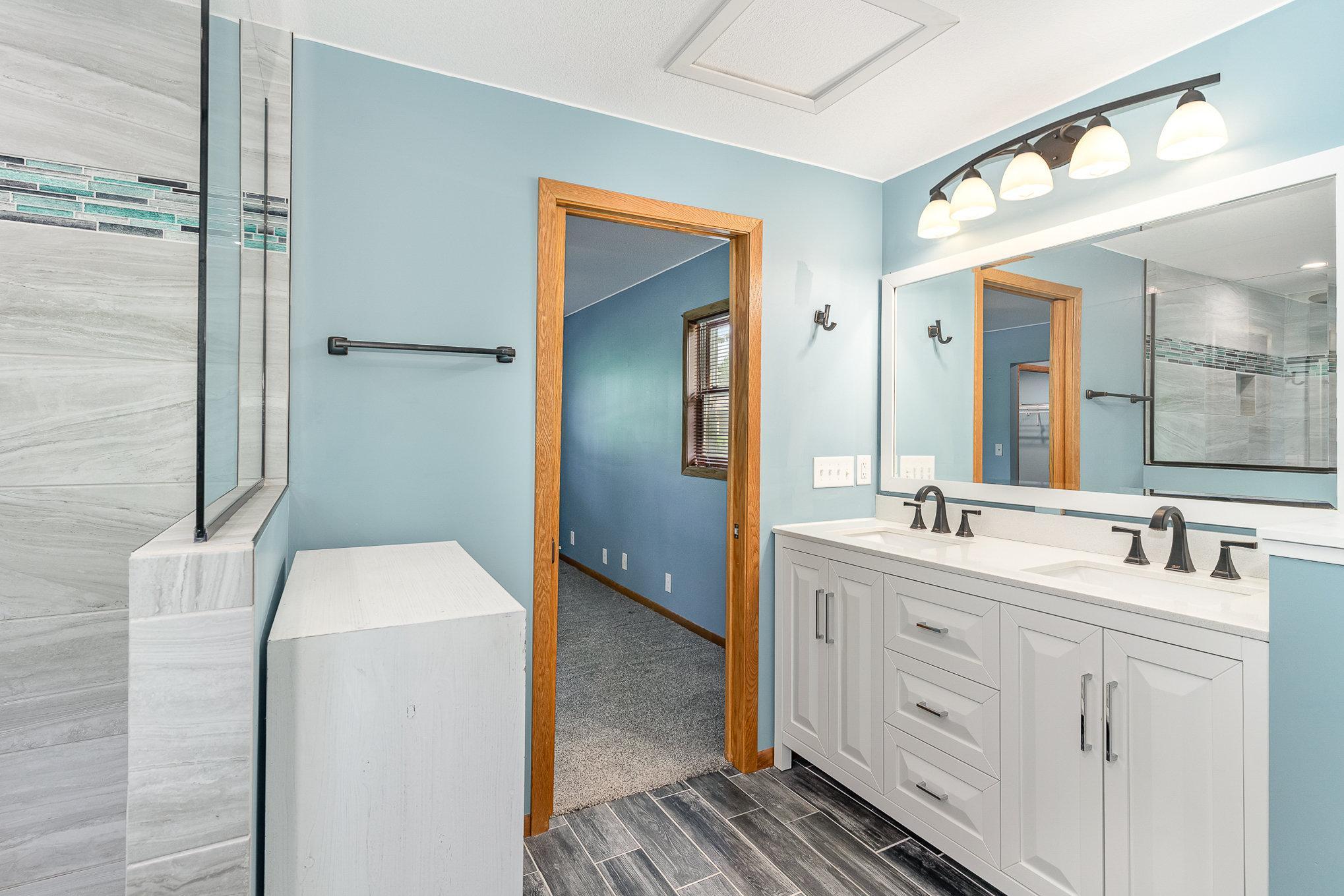 1510 Lone Oak Road Eagan, MN 55121 - Photo 23 of 49 Gallery Image 23