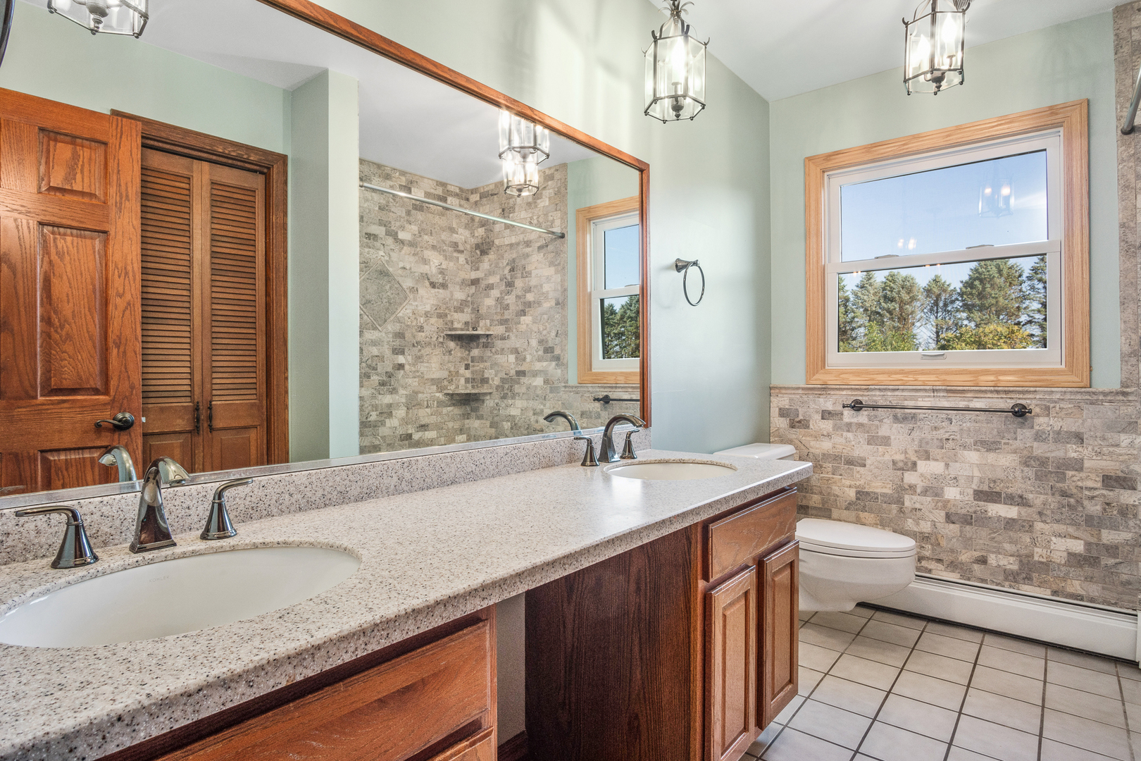 9N590 Kendall Road Elgin, IL 60124 - Photo 22 of 39 Gallery Image 22