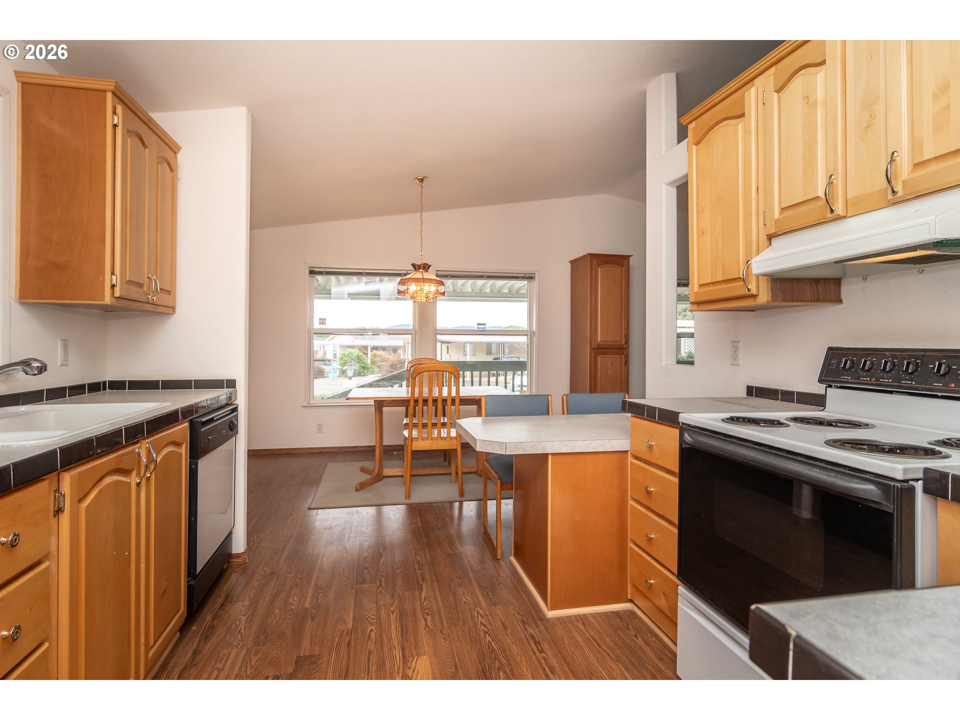 217 Shadow Ranch Lane Roseburg, OR 97470 - Photo 13 of 42