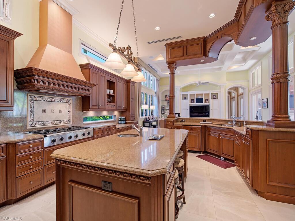 6955 Verde Way Naples, FL 34108 - Photo 13 of 42