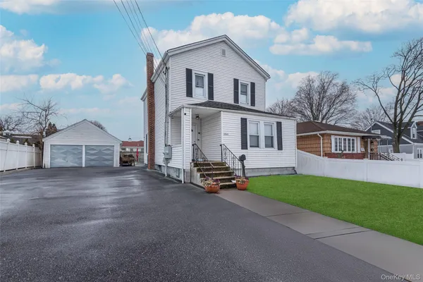 $739,000 | 1060 Midland Street, Uniondale, NY 11553