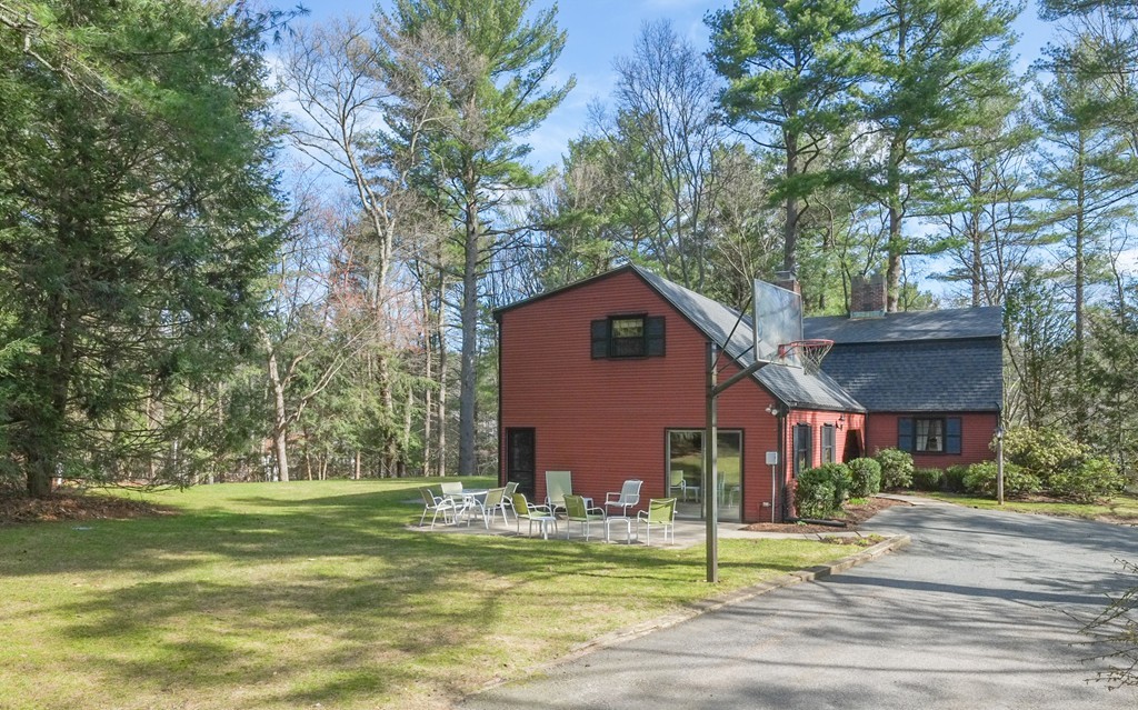 11 Alden Road Wayland, MA 01778 - Photo 23 of 24 Gallery Image 23