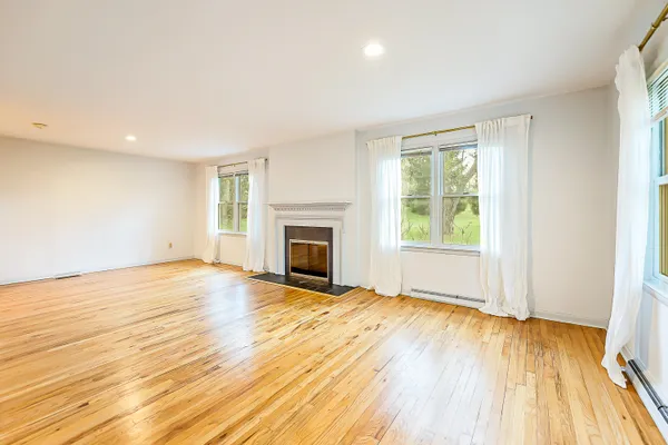 $535,000 | 1323 Mesa Drive, Ypsilanti, MI 48197