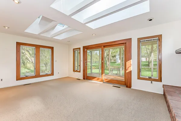 $535,000 | 1323 Mesa Drive, Ypsilanti, MI 48197