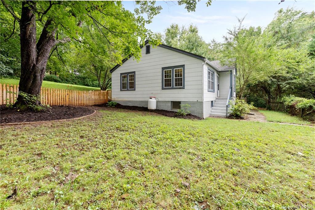 16 Mountain View Road Asheville, NC 28805 - Photo 17 of 22 Gallery Image 17