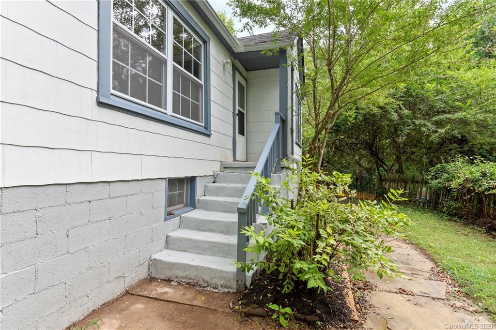 16 Mountain View Road Asheville, NC 28805 - Photo 20 of 22 Gallery Image 20