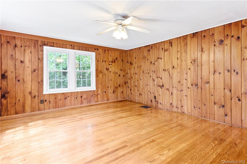 16 Mountain View Road Asheville, NC 28805 - Photo 4 of 22 Gallery Image 4