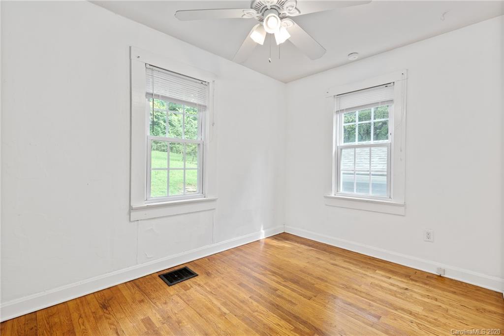 16 Mountain View Road Asheville, NC 28805 - Photo 8 of 22 Gallery Image 8