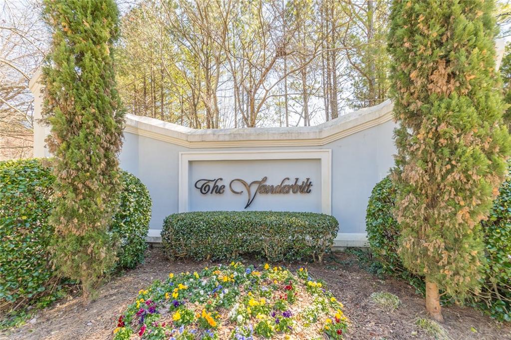 3071 Lenox Road Northeast, Unit 4 Atlanta, GA 30324 - Photo 1 of 1 Walk to Lenox and Phipps Plaza