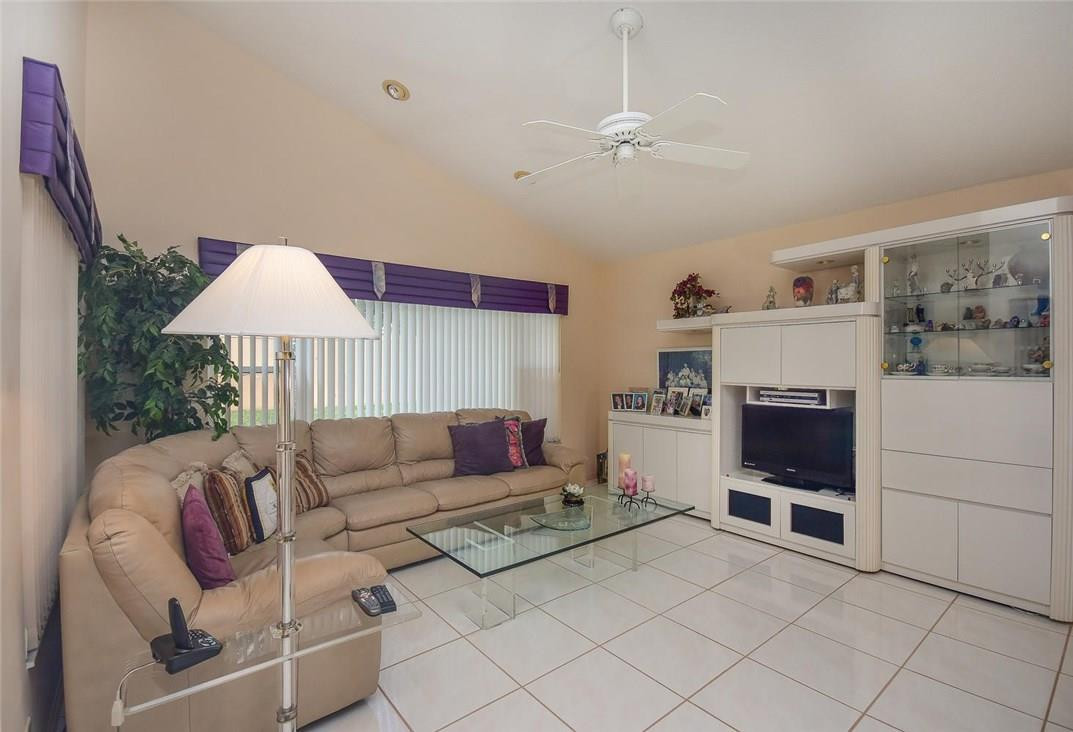 6865 Sun River Road Boynton Beach, FL 33437 - Photo 29 of 53 Photo 29