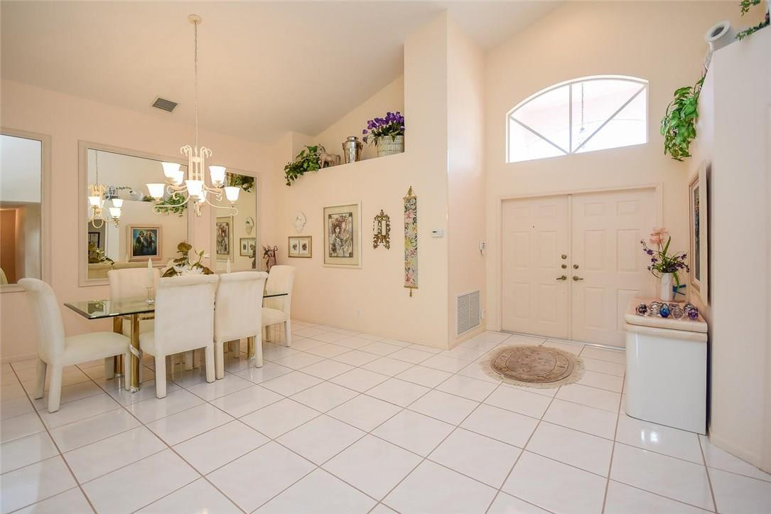 6865 Sun River Road Boynton Beach, FL 33437 - Photo 5 of 53 Photo 5